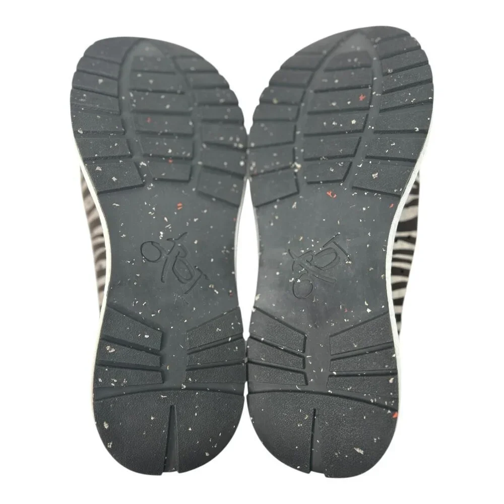 OTBT Alstead Lightweight Women's Zebra Leather Sneakers Athleisure Size 9M Comfy - Picture 12 of 13